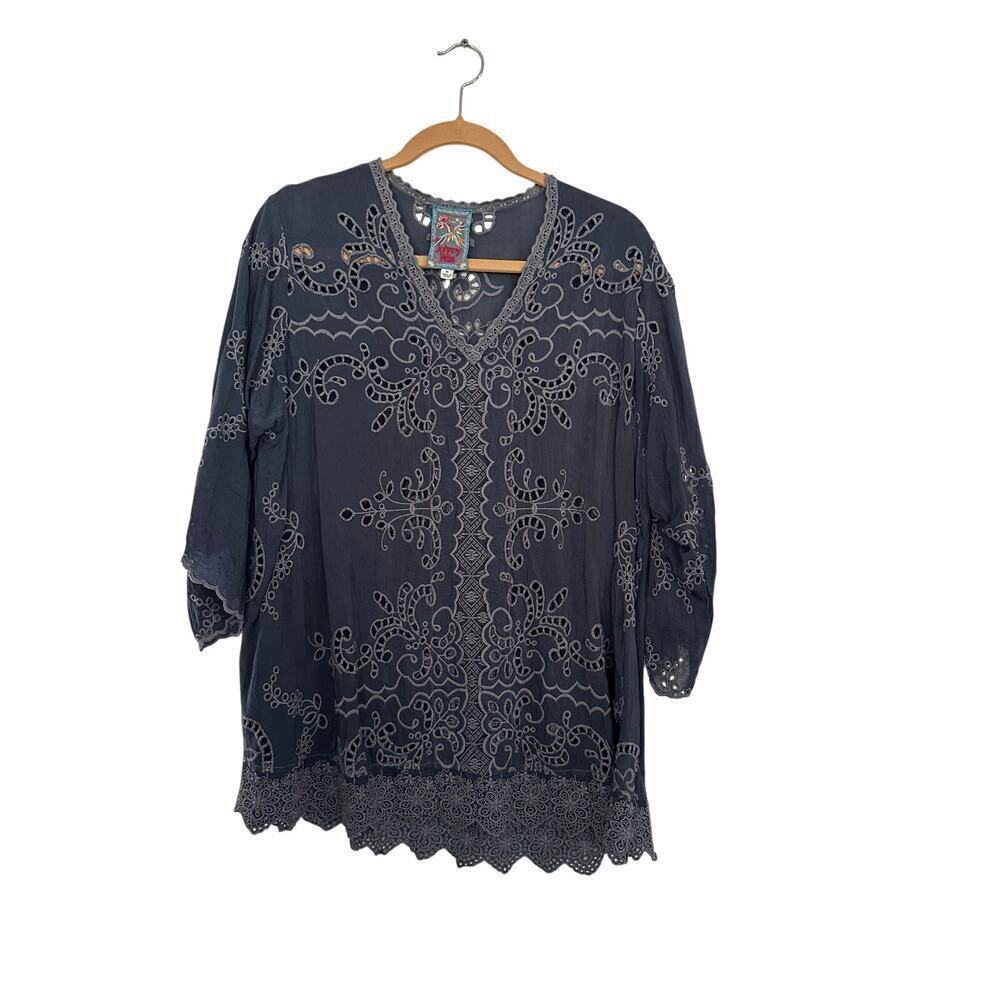 Johnny Was Women's Gray V-Neck Aztec Rodeo "Kaden" Eyelet Tunic Top Size Medium